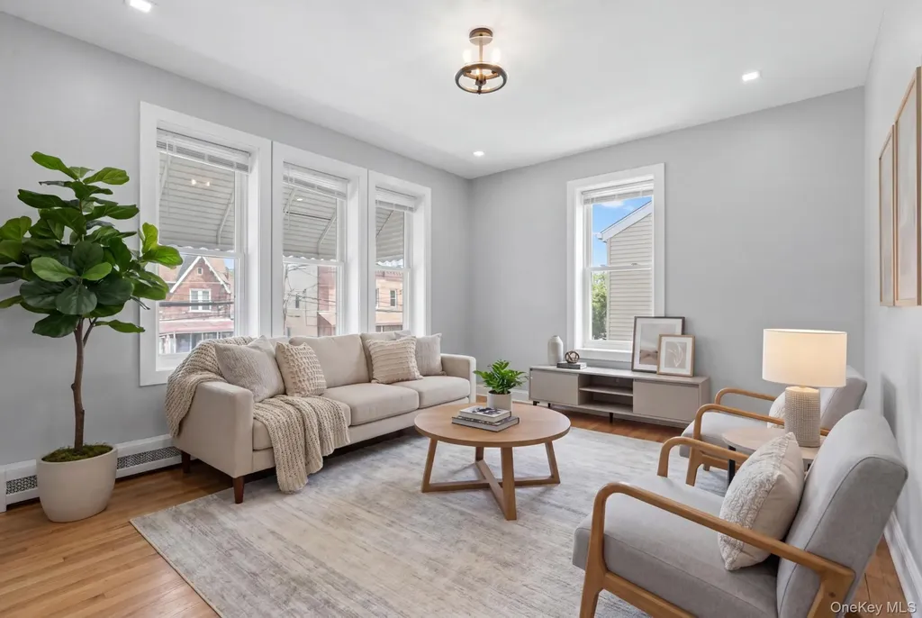 651 Saint Lawrence Avenue Bronx NY 10473