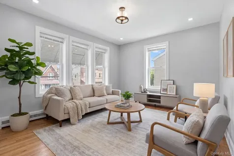 651 Saint Lawrence Avenue Bronx NY 10473