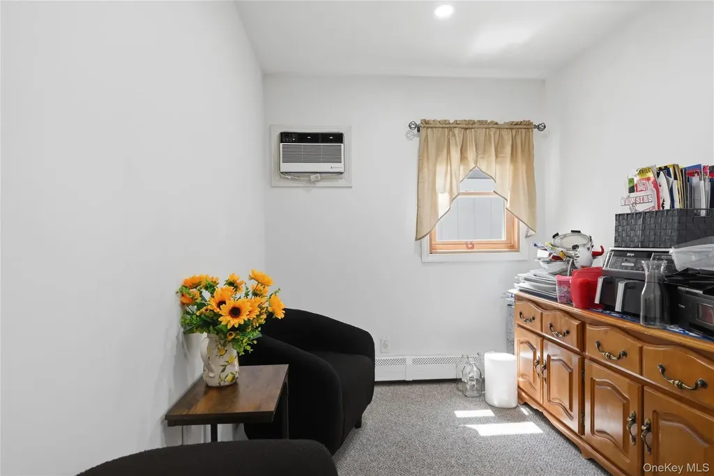 2 Tallow Lane Levittown NY 11756