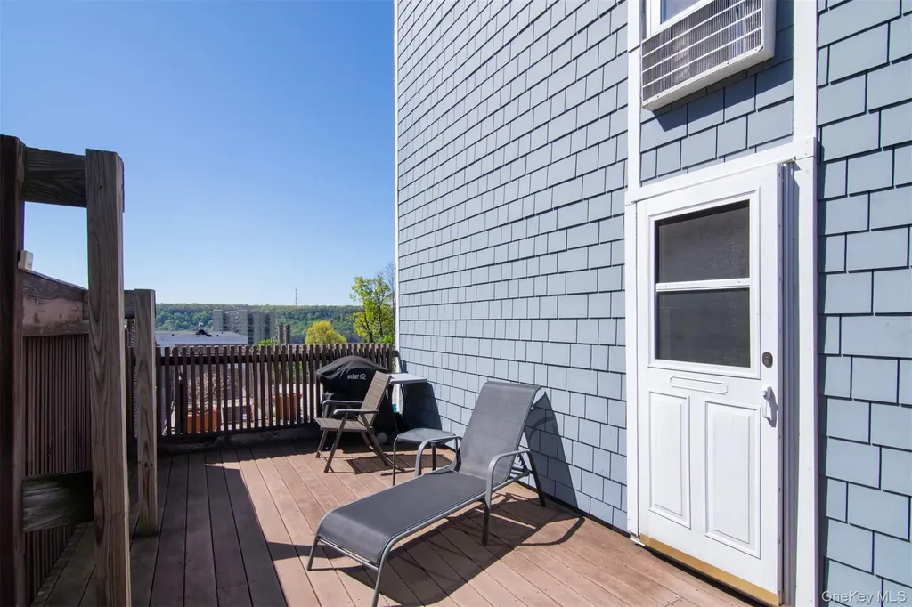 397 N Broadway Yonkers NY 10701
