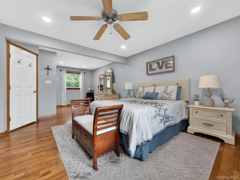 21 Foxcroft Drive Nanuet NY 10954