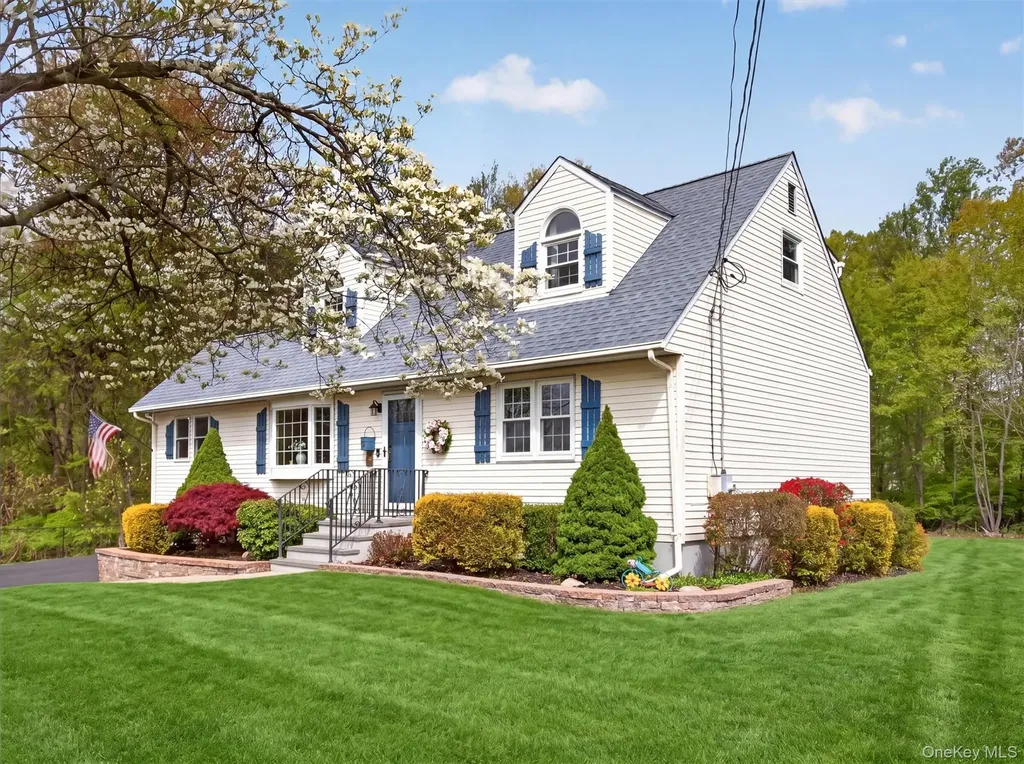 21 Foxcroft Drive Nanuet NY 10954