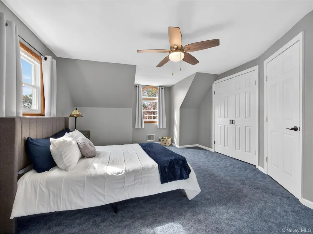 21 Foxcroft Drive Nanuet NY 10954
