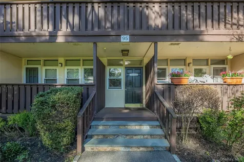 95 Wiltshire Road Scarsdale NY 10583