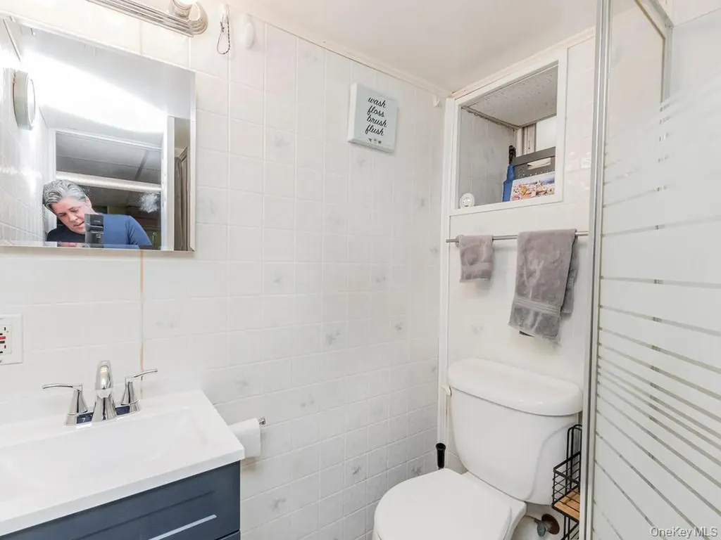 2955 Philip Avenue Bronx NY 10465