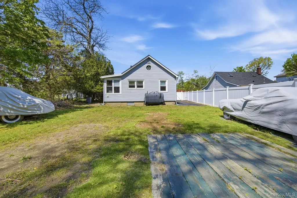 109 Grove Avenue Patchogue NY 11772