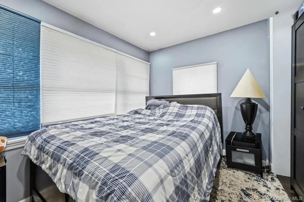50 Leonard Avenue Freeport NY 11520