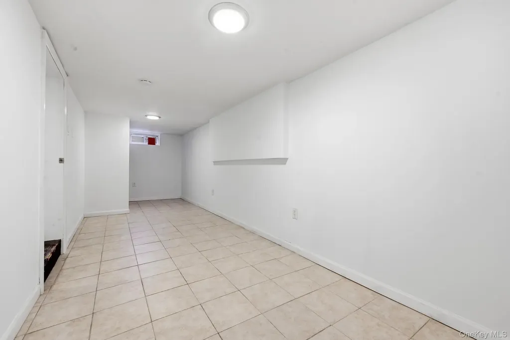 50 Leonard Avenue Freeport NY 11520