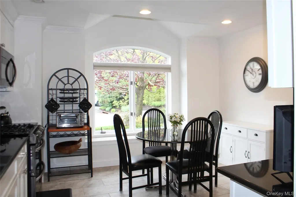 798 Heritage Hills Somers NY 10589
