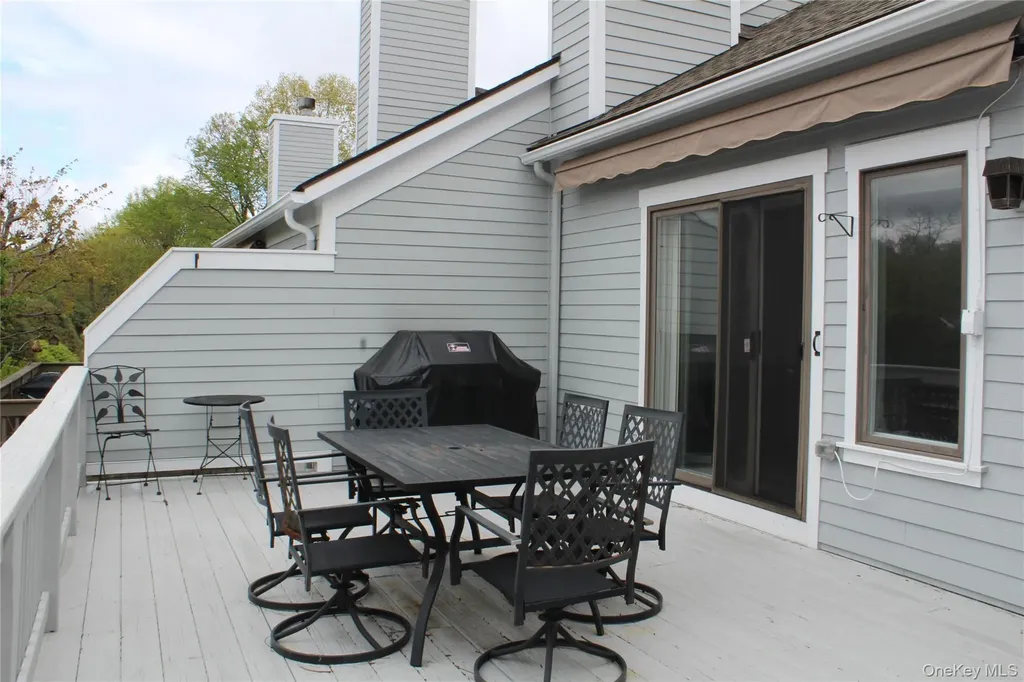 798 Heritage Hills Somers NY 10589