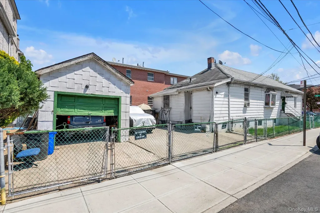 77-01 45th Avenue Flushing NY 11373