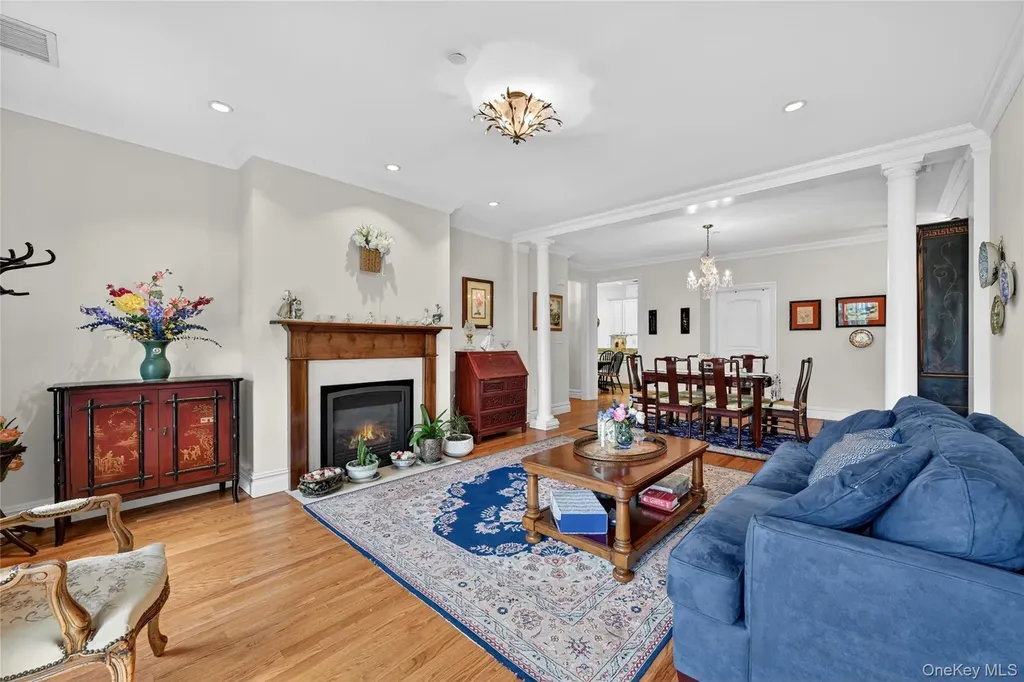 4201 Fred Ill Jr Court Pearl River NY 10965