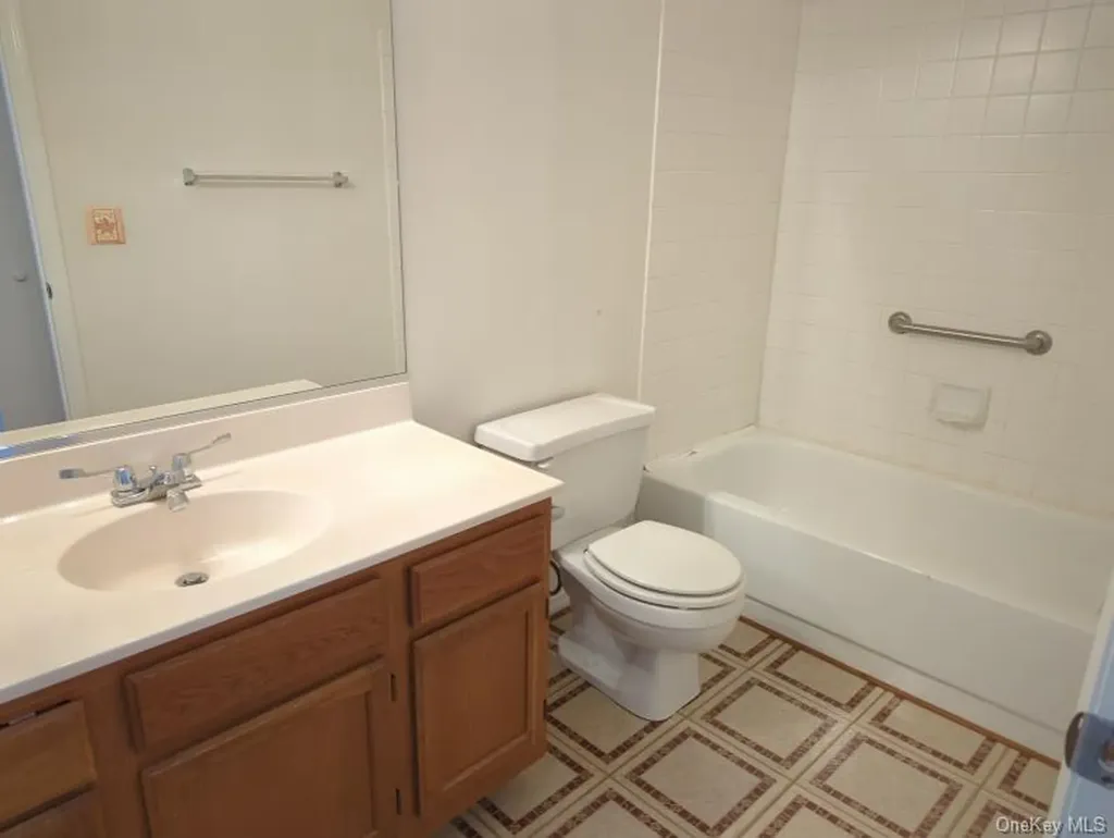 2 Durham Court Middletown NY 10940