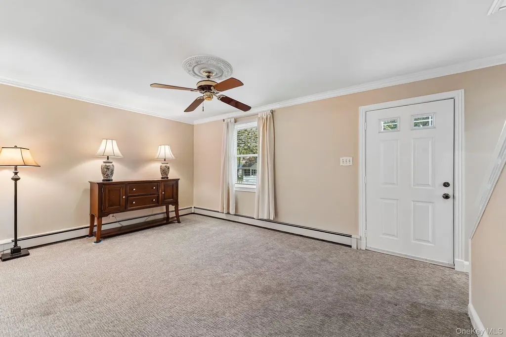 841 King Street Peekskill NY 10566