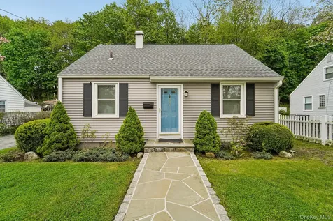 841 King Street Peekskill NY 10566