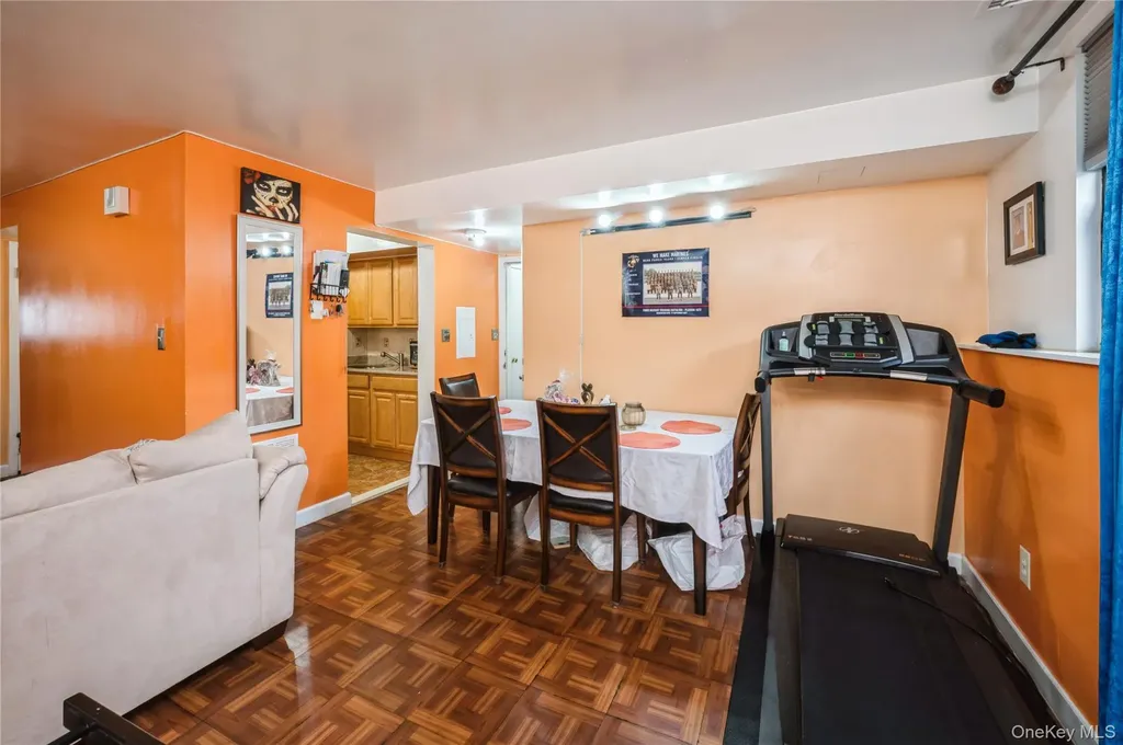 782 E 179th Street Bronx NY 10460
