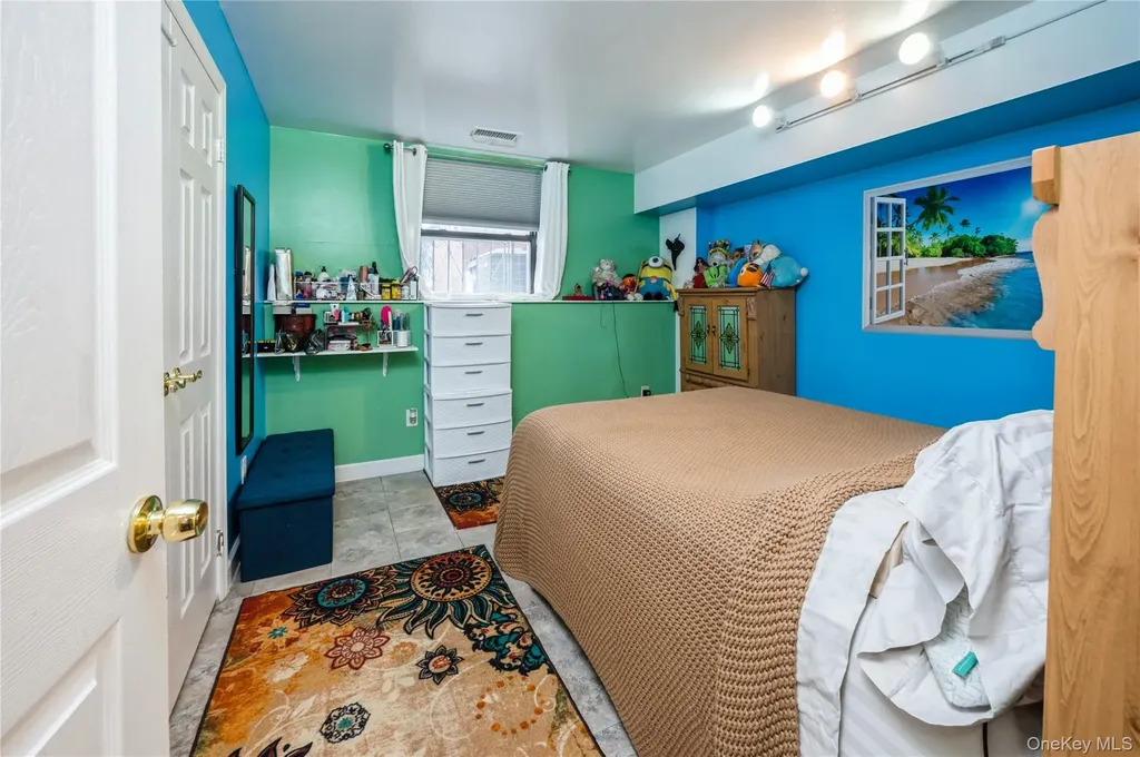 782 E 179th Street Bronx NY 10460