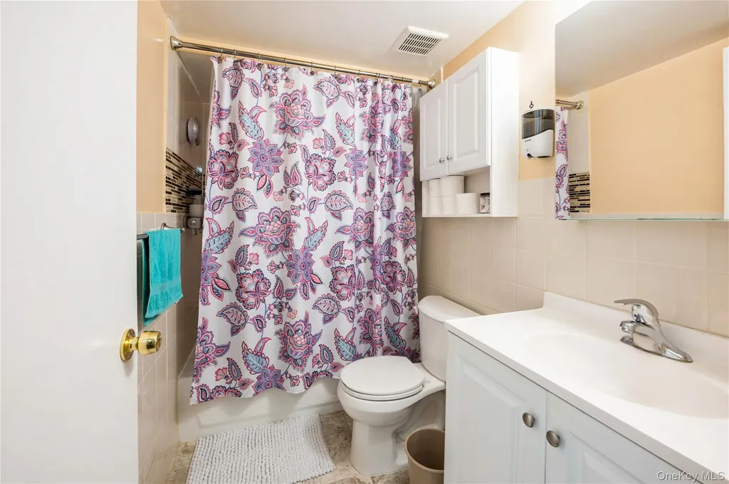 782 E 179th Street Bronx NY 10460