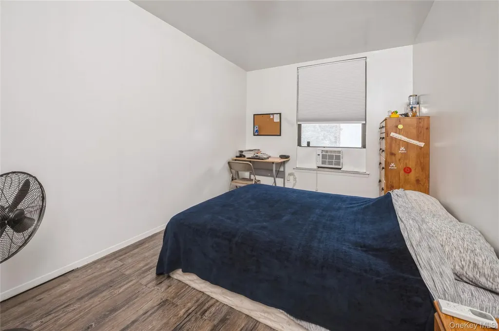 782 E 179th Street Bronx NY 10460