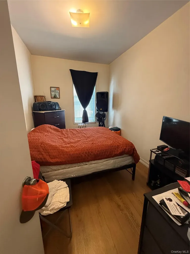 6073 Fresh Pond Road Maspeth NY 11378