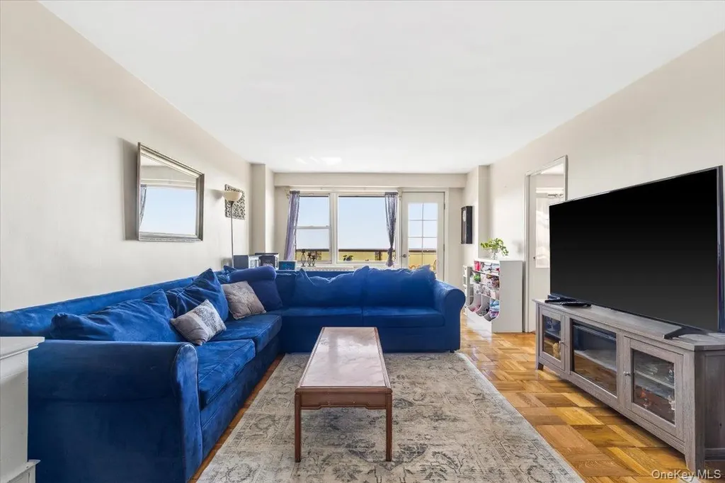 1841 Central Park Avenue Yonkers NY 10710
