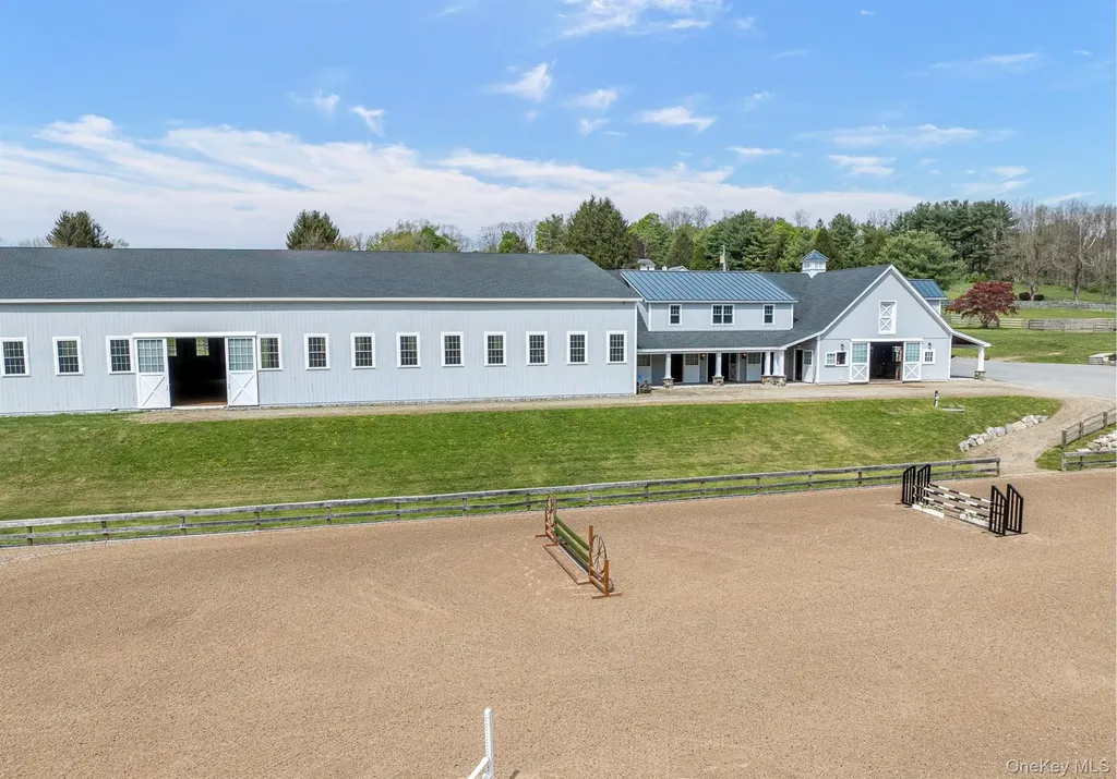 4 Star Cobb Lane Brewster NY 10509