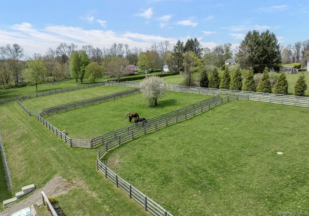 4 Star Cobb Lane Brewster NY 10509
