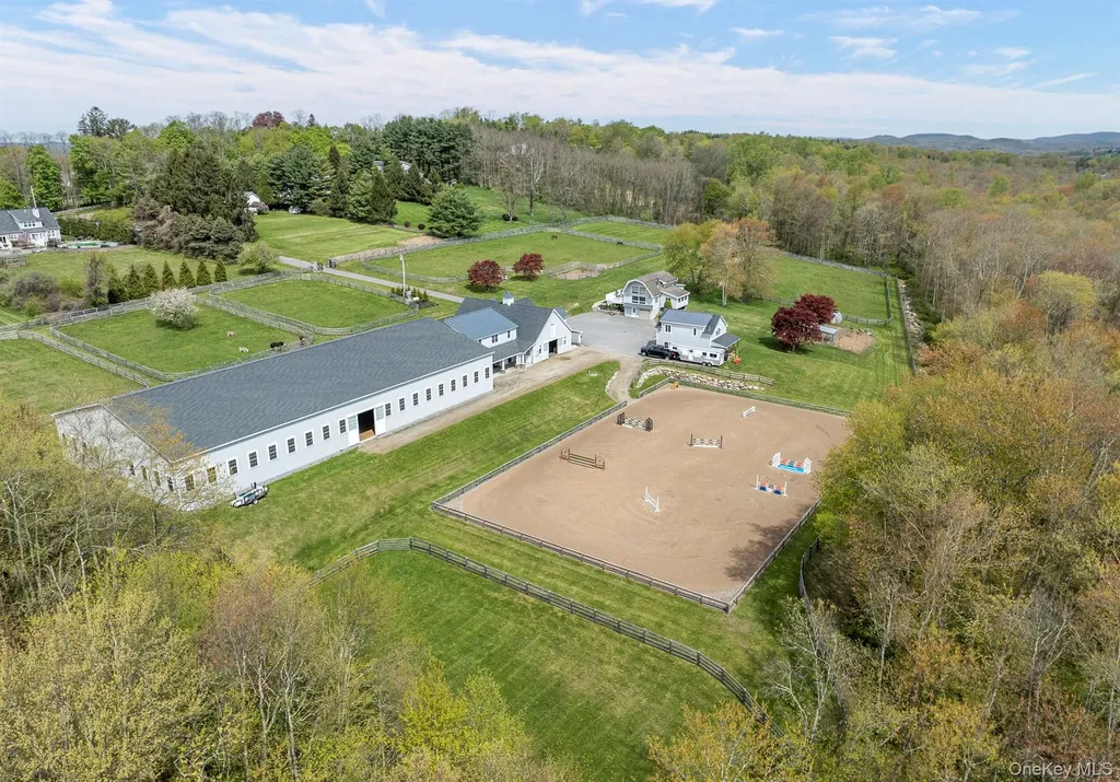 4 Star Cobb Lane Brewster NY 10509