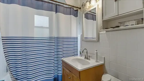 6402 Ellwell Crescent Rego Park NY 11374