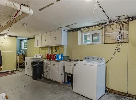 6402 Ellwell Crescent Rego Park NY 11374