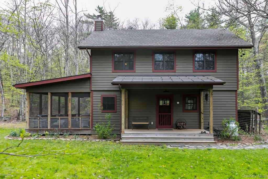 76 Project 32 Road Accord NY 12404