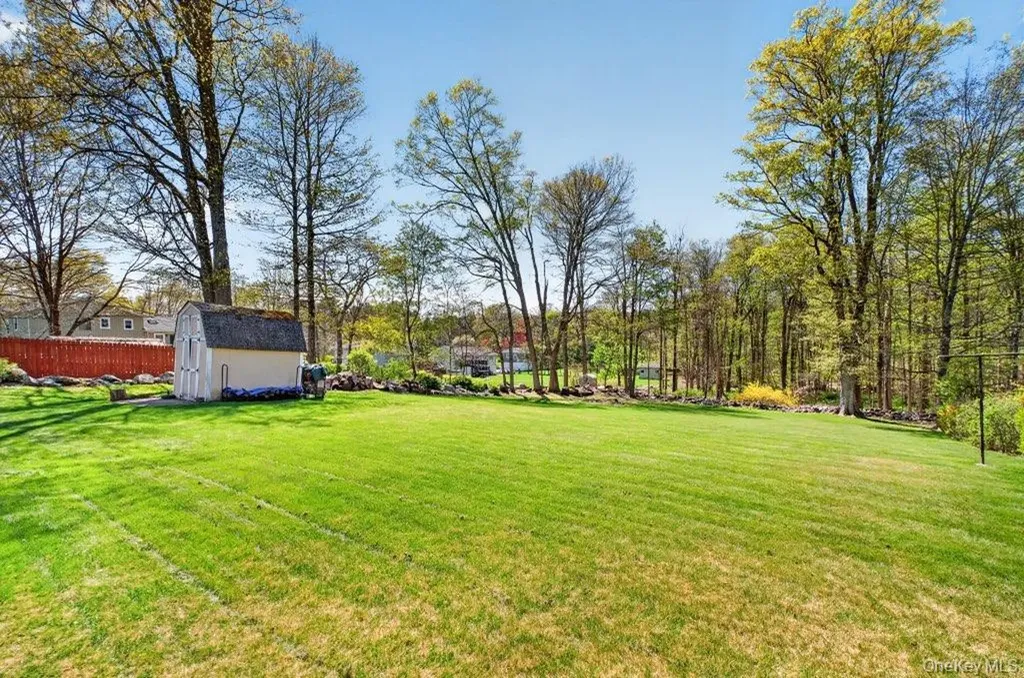 65 Ann Road Carmel NY 10512