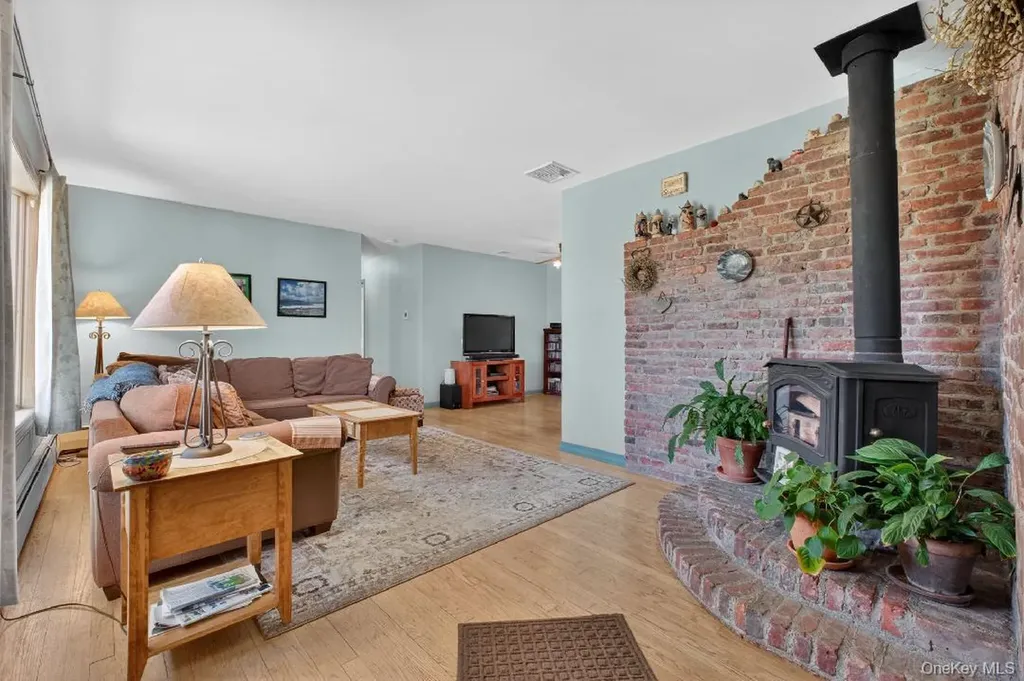 65 Ann Road Carmel NY 10512