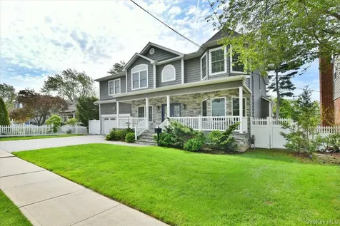 2150 Van Nostrand Avenue Merrick NY 11566