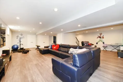 2150 Van Nostrand Avenue Merrick NY 11566