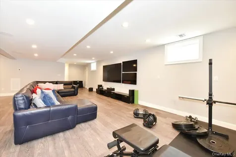 2150 Van Nostrand Avenue Merrick NY 11566