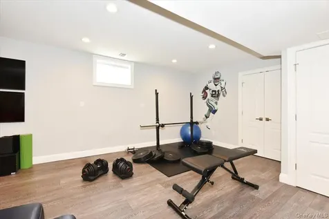 2150 Van Nostrand Avenue Merrick NY 11566