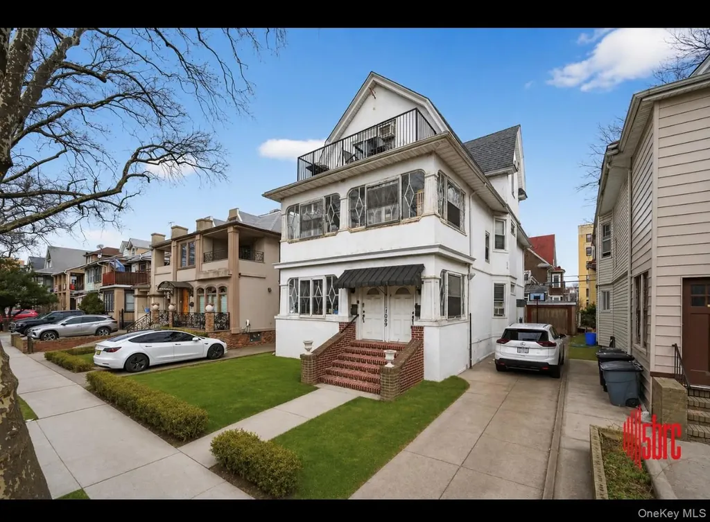 1049 E 12th Street Brooklyn NY 11230