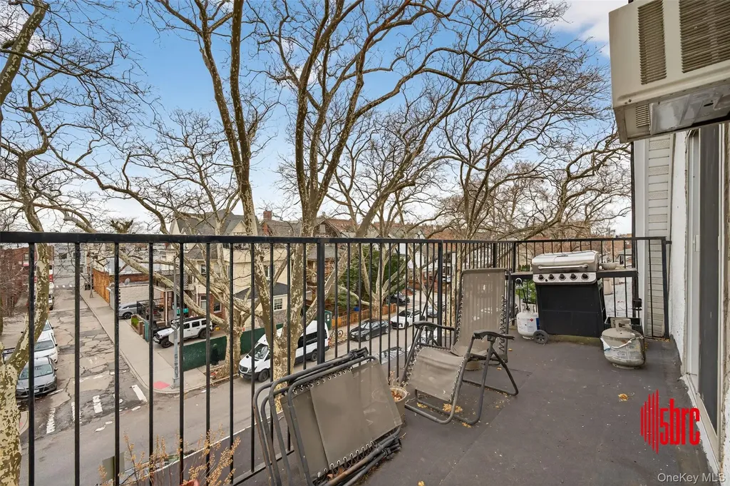 1049 E 12th Street Brooklyn NY 11230