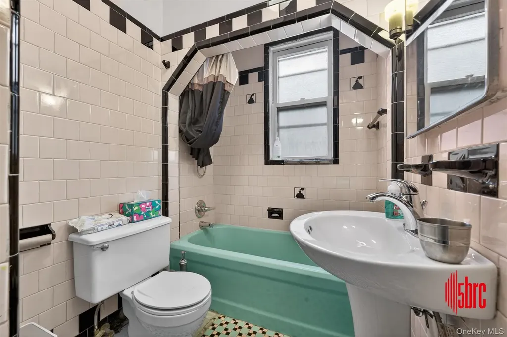 1049 E 12th Street Brooklyn NY 11230
