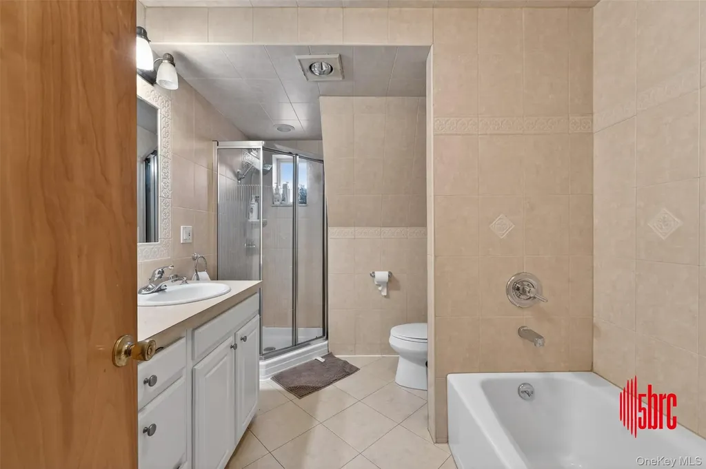 1049 E 12th Street Brooklyn NY 11230