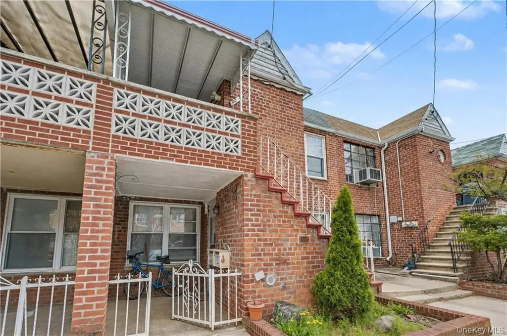 1222 E 83rd Street Brooklyn NY 11236