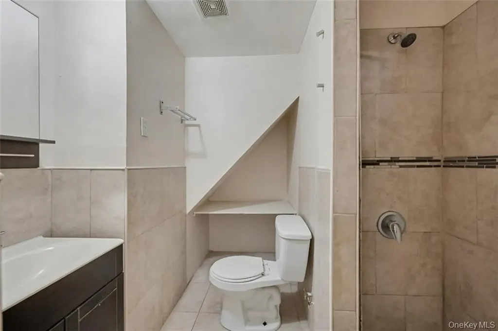 1222 E 83rd Street Brooklyn NY 11236