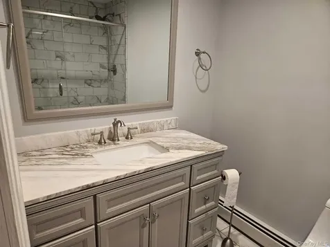 21 Verplanck Avenue Hopewell Junction NY 12533