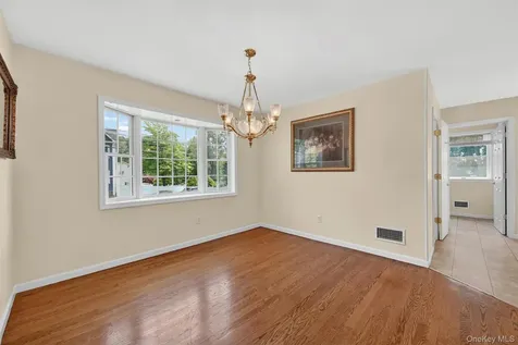 106 Cedar Avenue Pearl River NY 10965