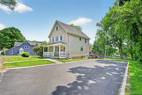106 Cedar Avenue Pearl River NY 10965