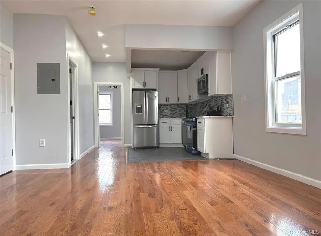 69-21 49th Avenue Woodside NY 11377
