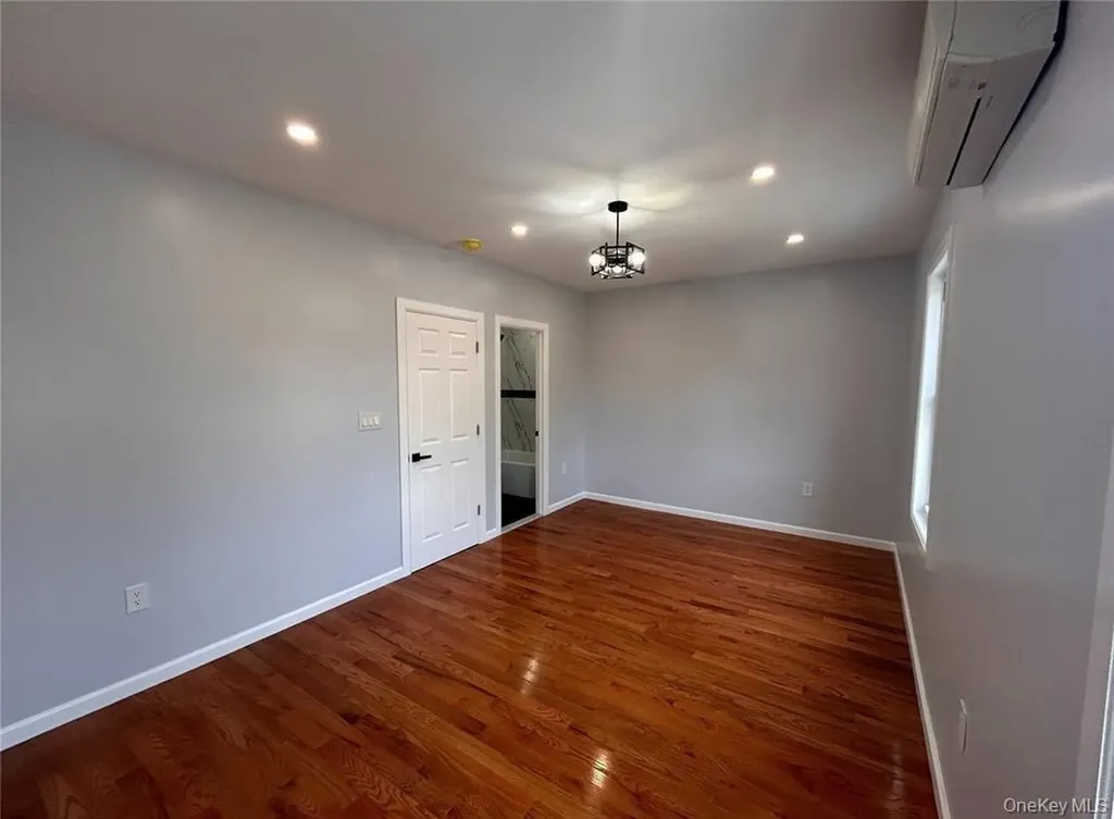 69-21 49th Avenue Woodside NY 11377