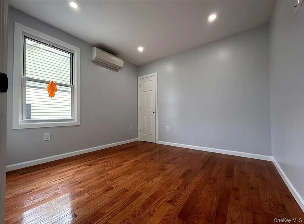 69-21 49th Avenue Woodside NY 11377