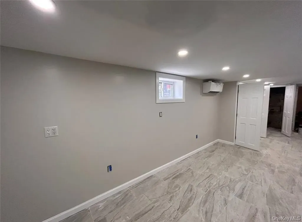 69-21 49th Avenue Woodside NY 11377